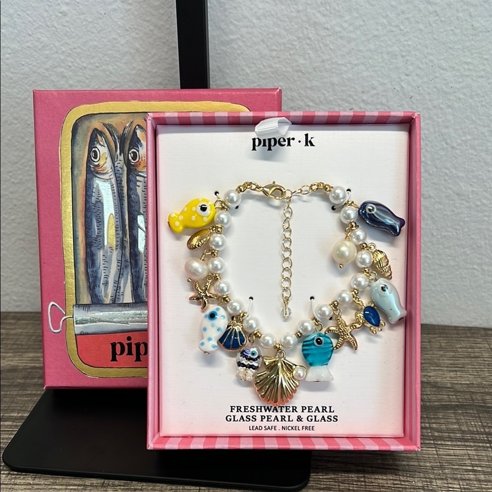 Piper K | Freshwater Pearl Glass Charm Summer Spring Vacation Bracelet ✨🐚🐠